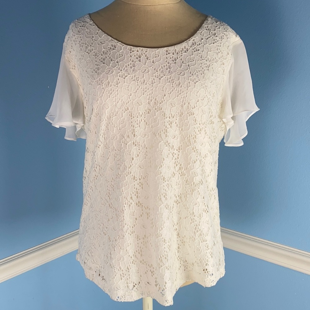 NWOT ROZ & ALI White Lace Blouse